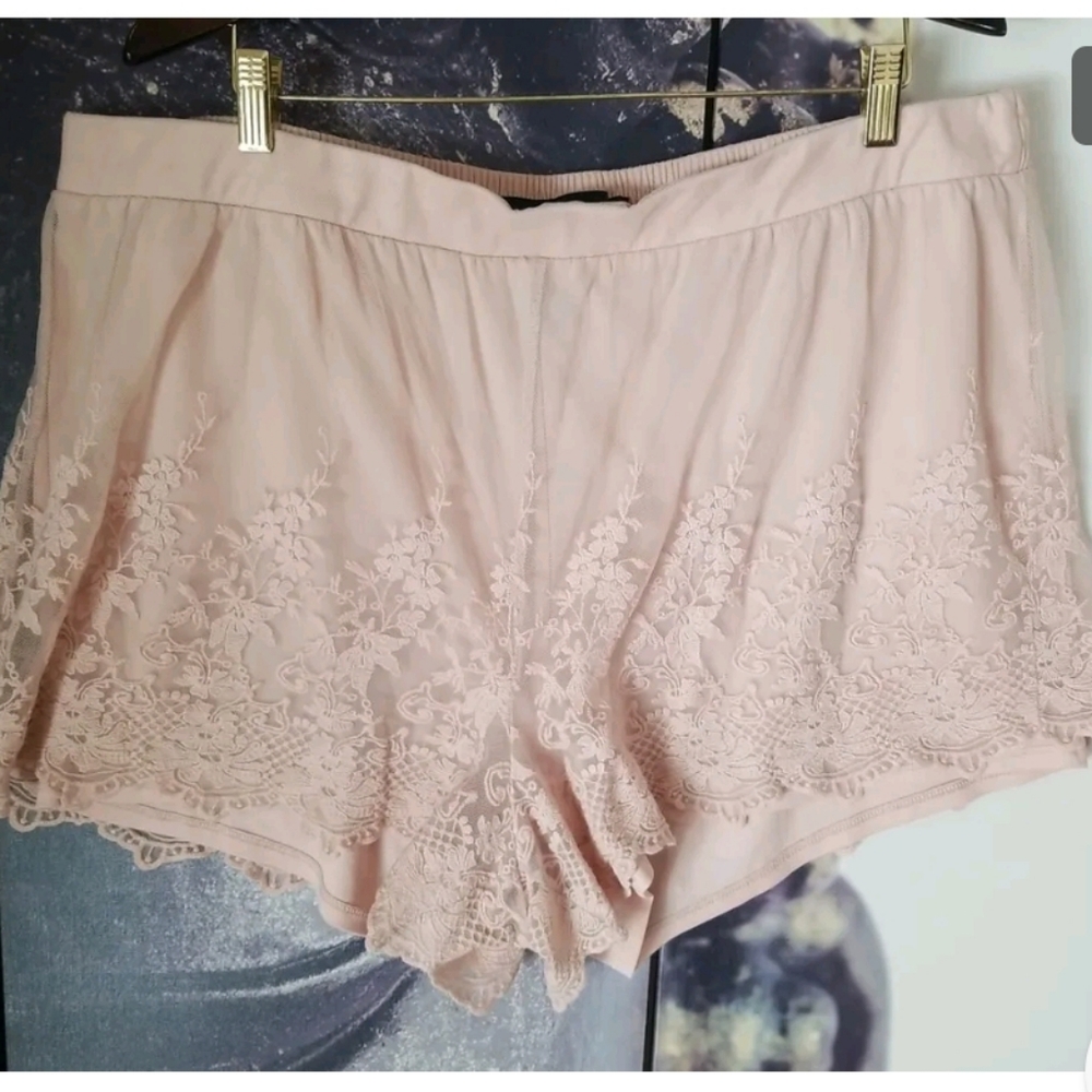 TORRID Women's Pink Elastic Waist 5 Inch Pull-On Stretch Mesh Mid-Rise Short 3X - Picture 5 of 8